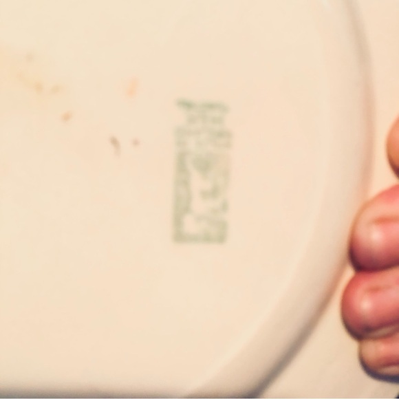 Vintage Hollingshead and Kirkham (H&K) Tunstall Gold Chintz pattern cake plate. - Picture 5 of 5